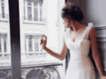 Dans son atelier parisien Olivier Portais crée votre robe de mariée